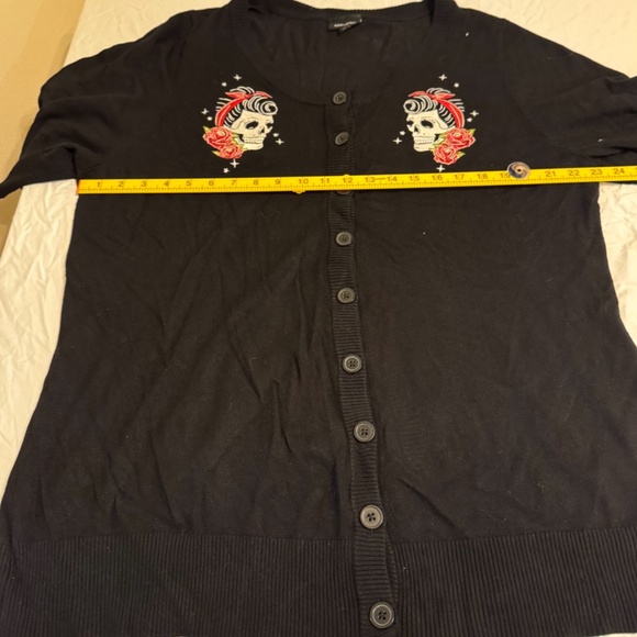 Torrid Retro Chic Sugar Skull Roses Longline Cardigan – Size 4 (4X) - Picture 3 of 9